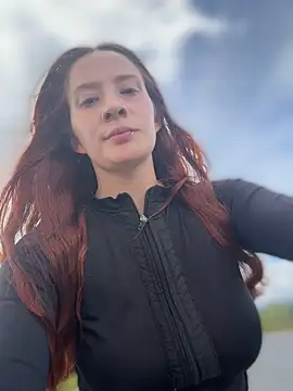 Samyra_Biker12 Live Webcam on Stripchat