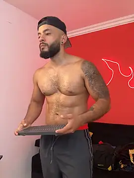 mike_savage3 (M young) - Flex in public + Show oil muscles glow