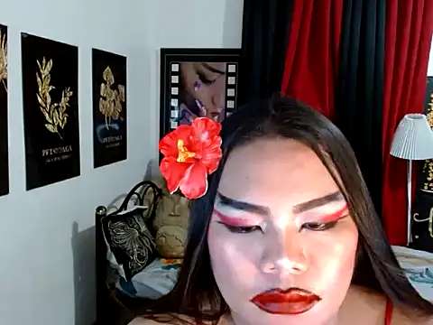 tsbrianahugecock - TSbrianaHugeCock's free webcam - UK Sex Cams