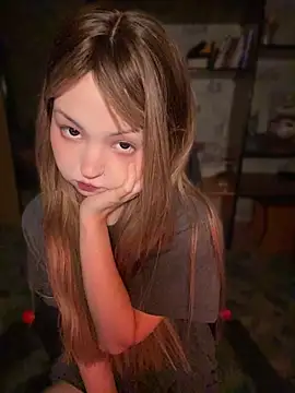 lalallalalaa- live sex cam