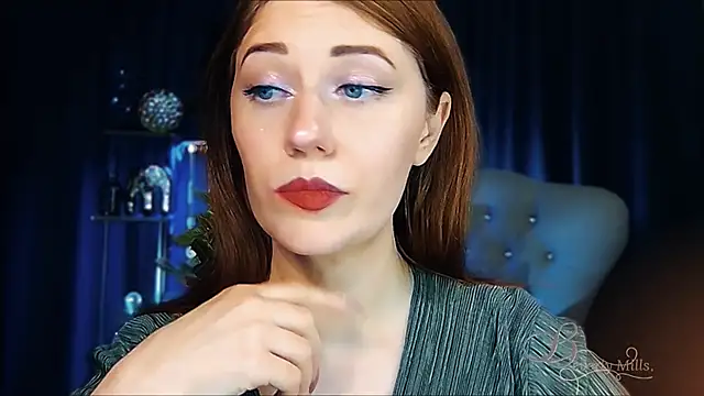 MissBeverlyMills webcam