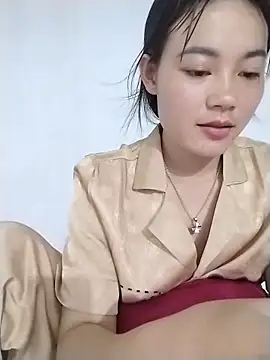 little-green-sprout webcam