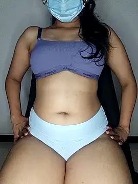 Clessy_ Live Webcam on Stripchat