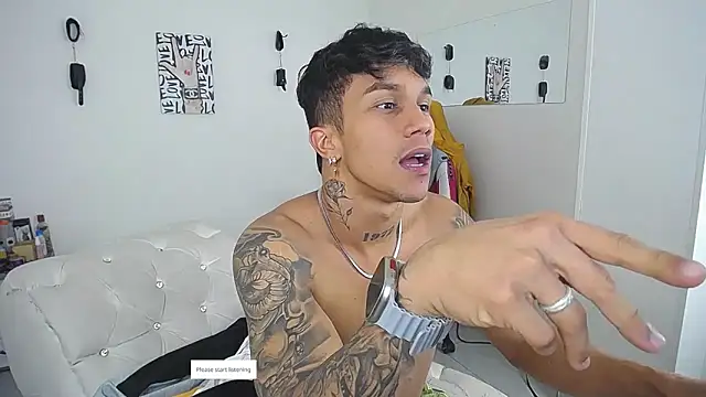 Leonard_Price webcam