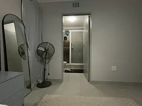 MissLola27 - Live Cams