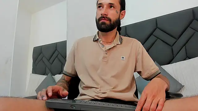 Preview of hisoka_011