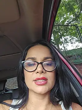 CataleyaRusso's room