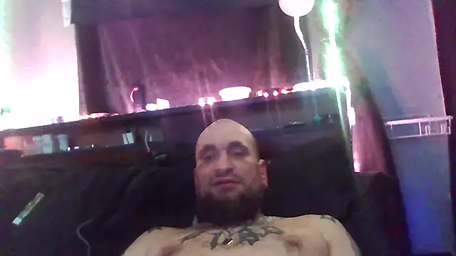 Mike_OxxxBig webcam