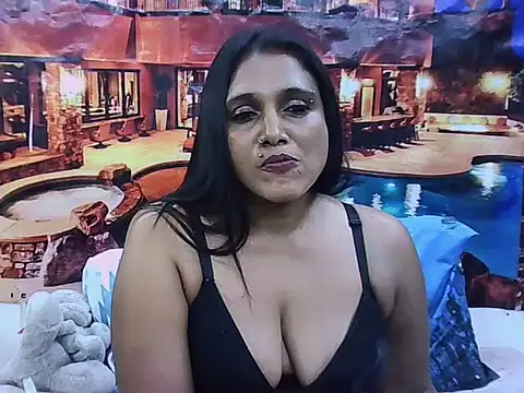 IndianSexyLady20 webcam