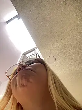 Aliss_Taylor1 webcam