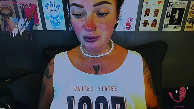 EllieOz webcam