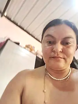 Horny-Mommy-Dirty webcam