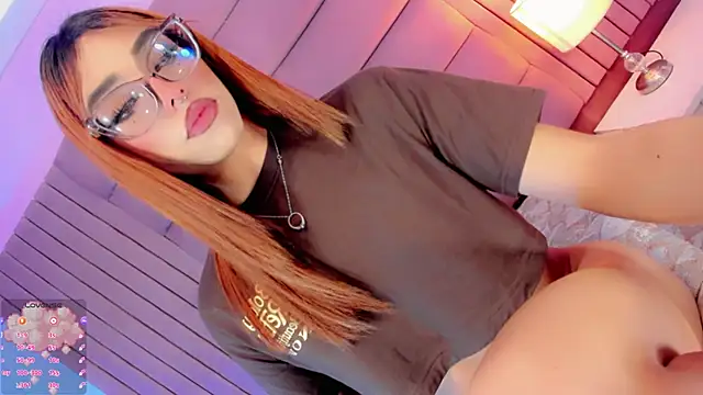 Camille_deluxe webcam