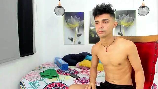 Violet_Dream2 webcam