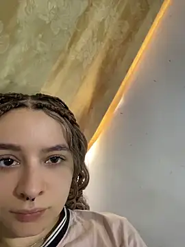 karla-thomsom10 webcam