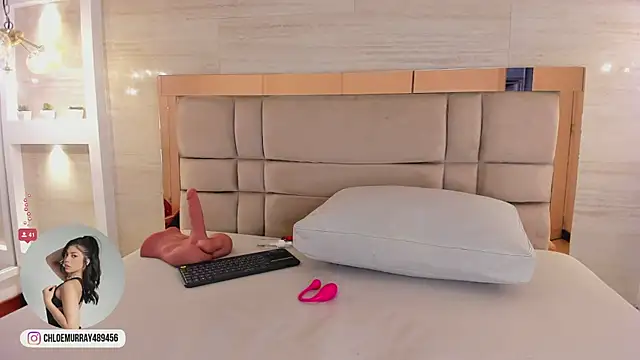 chloe_murray webcam