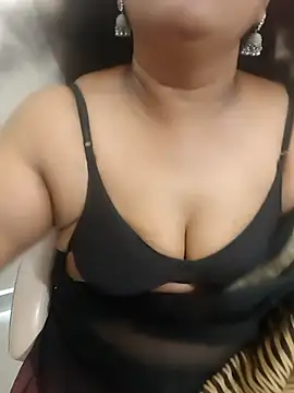 Aunty_Boy_143 webcam