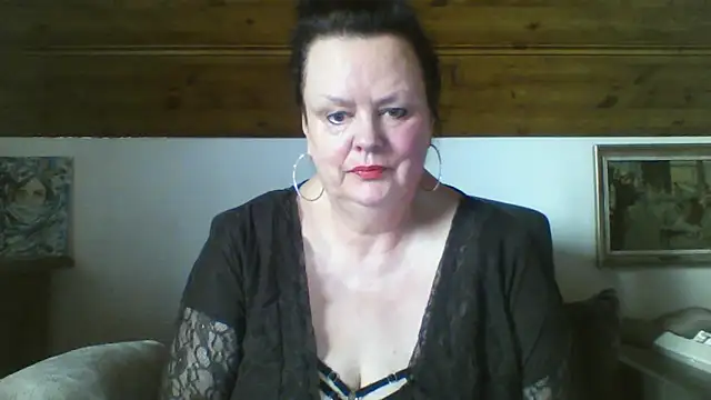 TiffanyMature webcam