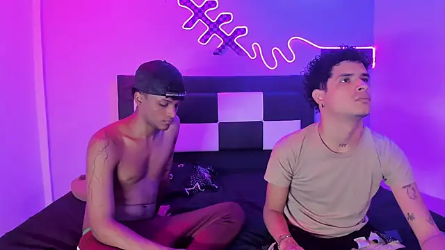 Lucky_boys__X webcam