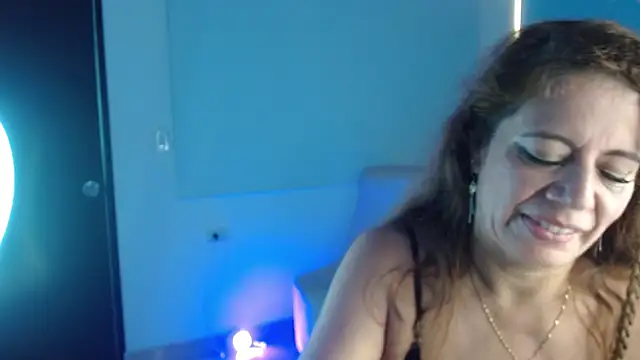 channelsmith_55 webcam