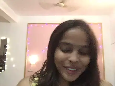raveena_hot webcam