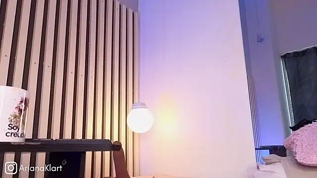 Ariana_klarts webcam