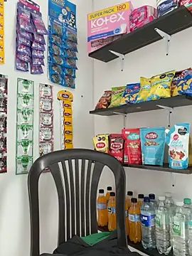 camilla_miller01 (F teen) - Show you my boobs🤫🤤