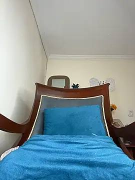 lilarvsh (F young) - PUSSY FINGERING CLOSE UP & DOMI PLAY