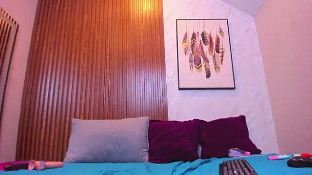 nahomi_rosse (F milf) - Bounce tits+spit tits