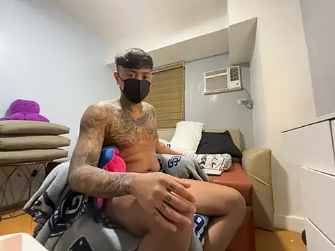 tattoo_hottie (M young) - Cum