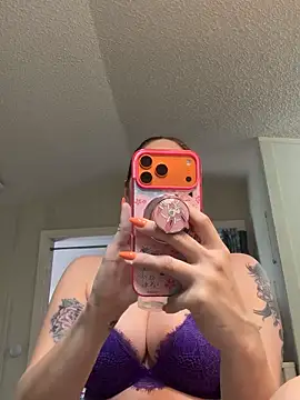 lolabunny9 webcam