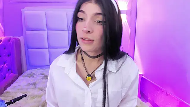 AliiceWonderland_ webcam