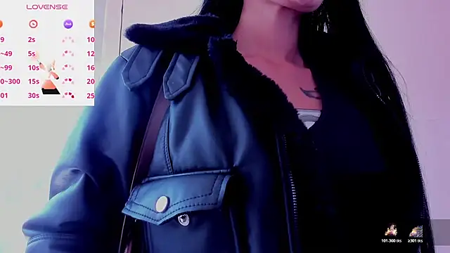 violet_myerrs webcam