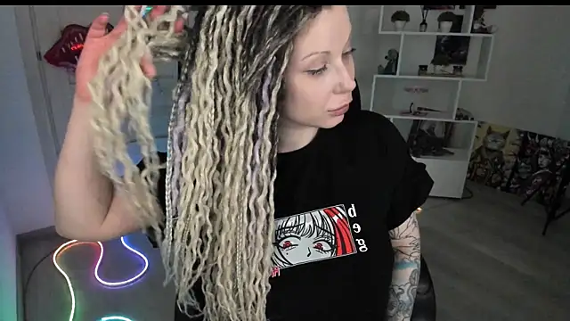 HoneySallyMoore webcam