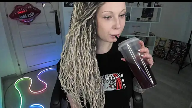 HoneySallyMoore webcam