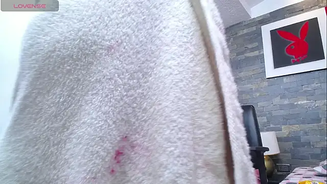 dayadubey_ (F young) - FINGERING AND CUM HONEY