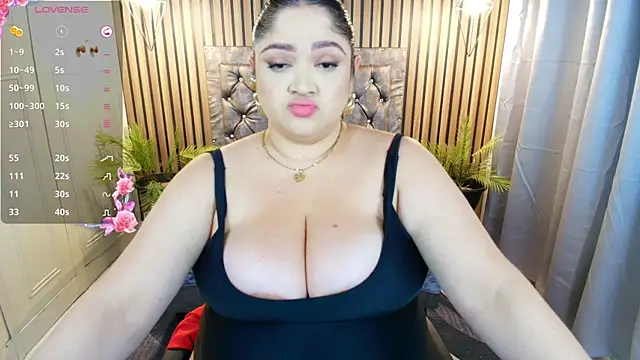 Lulu_Deniz webcam