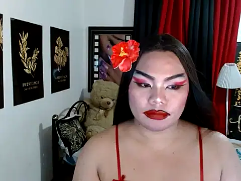 TSbrianaHugeCock webcam