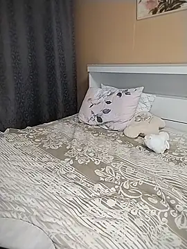 MilkCandyGirl webcam