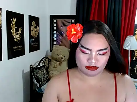 TSbrianaHugeCock webcam