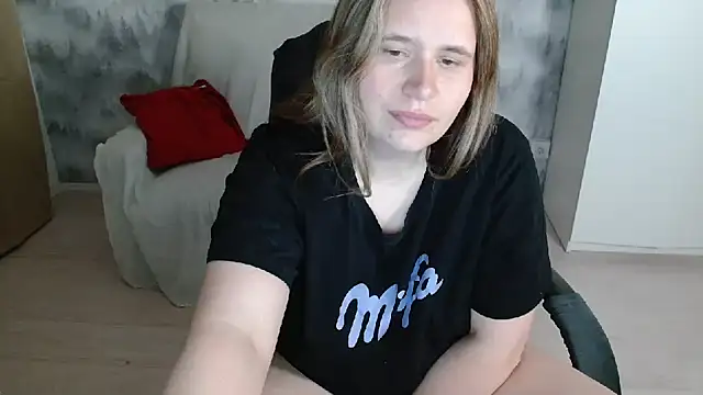 adelinalawson - AdelinaLawson's free webcam