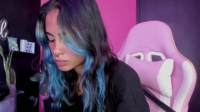 azula_lillet - Azula_lillet's free webcam