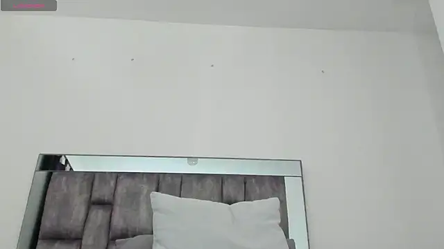 alyssia_ocean webcam