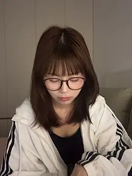 美女Nana-3在线直播