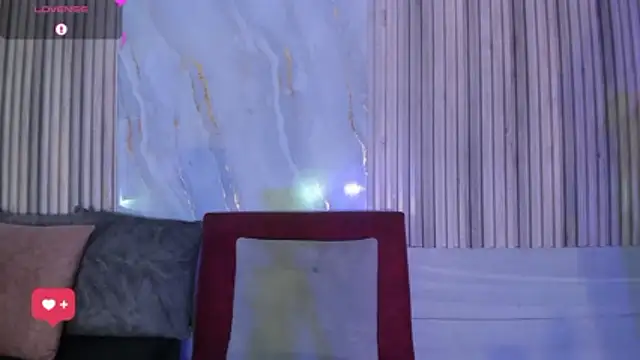 BriannaChelsea webcam