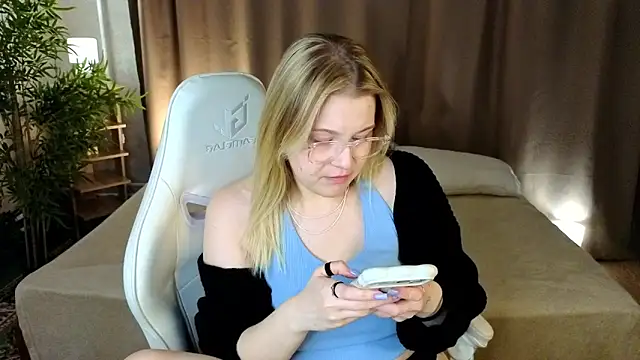 Colleen_Blake webcam