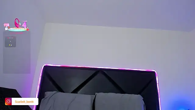 ScarlettAndClark webcam