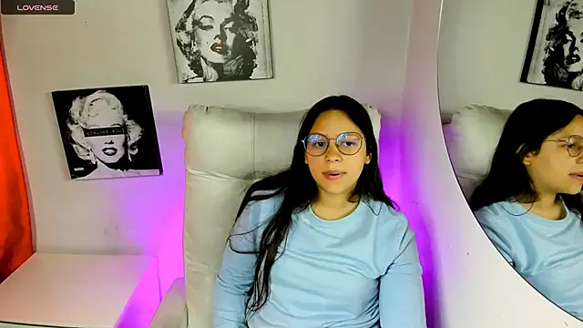 SamanthaRoldaan webcam