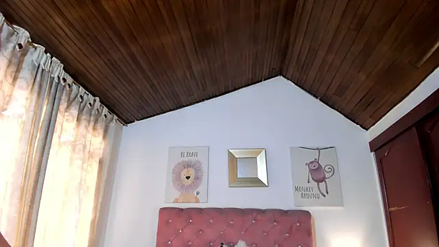 CelessteRedds webcam