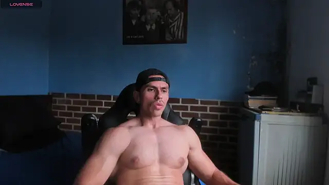 justinkarter (M young) - naked and hard cock! iG:JUSTIN.KART!